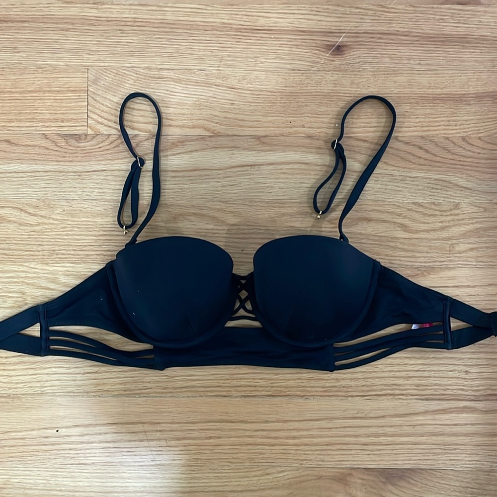 Victoria’s Secret bathing suit top